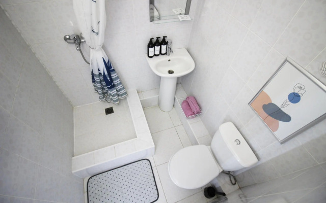 Апартаменты Максимум, пр-т. Дзержинского, д. 240