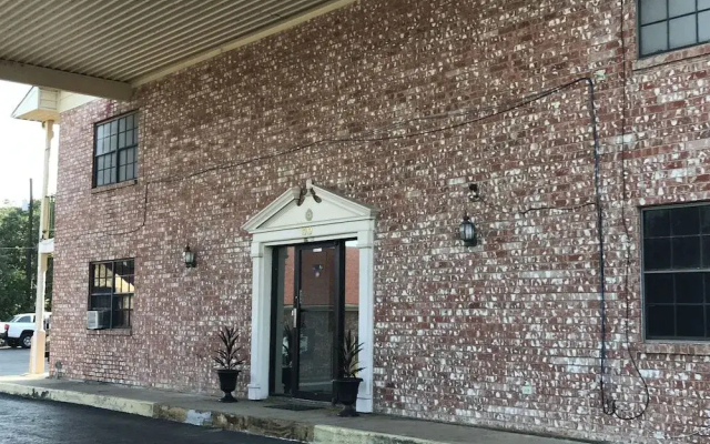 Executive Inn