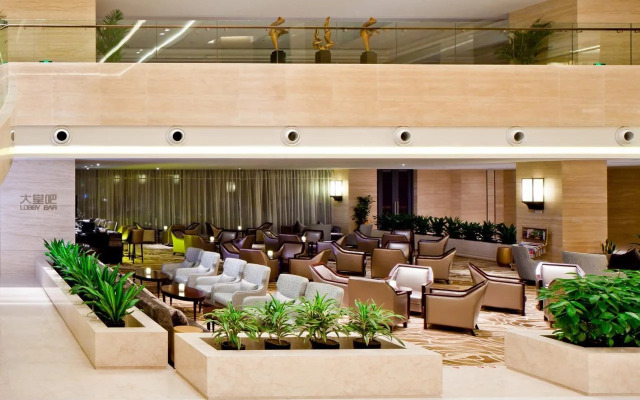 White Horse Lake Jianguo Hotel