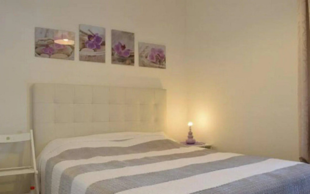 Apartamentos y Casas Serinamar Marbella