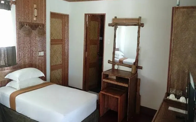 Imperial Jade Hotel