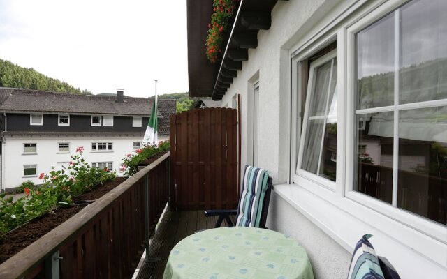 Boutique Apartment In Titmaringhausen With Balcony