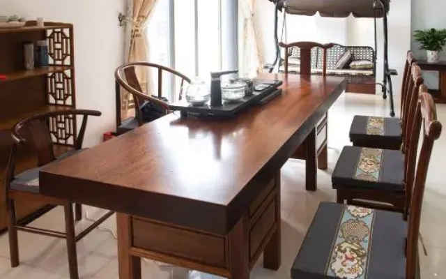 Dongxing Guomen e Homestay