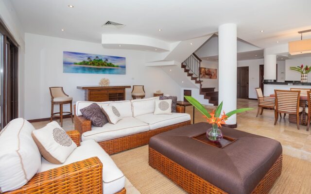 1111 Pearl Court at Pristine Bay