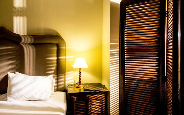 Mabely Grand Hotel