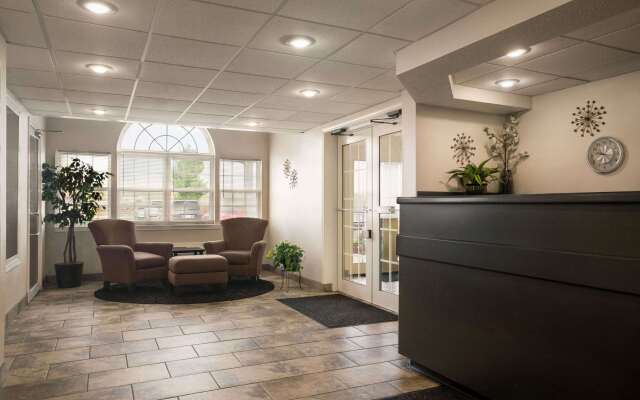 Travelodge by Wyndham Fort Scott