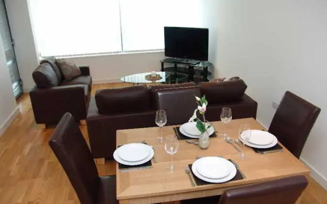 Quay Apartments Salford Quays Media City