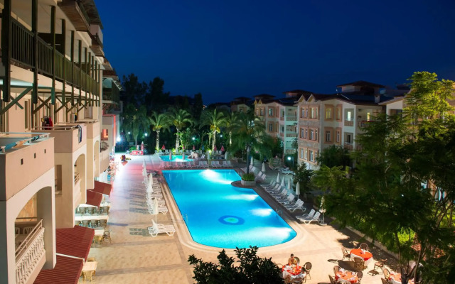 Side Village Hotel 