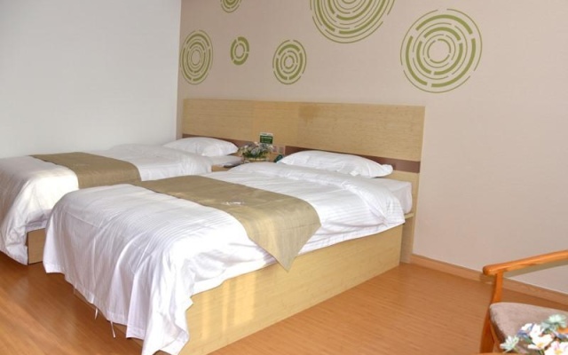 GreenTree Inn Baoding City Anguo City Baoheng Road Trading hall Express Hotel – Guest Rooms – Baoding
