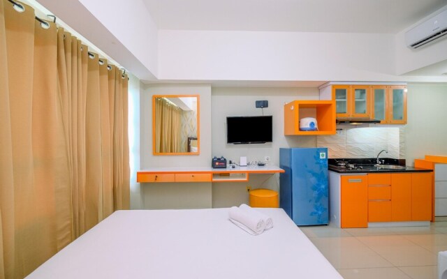 Comfy and Tidy Studio Apartment at Springlake Summarecon Bekasi