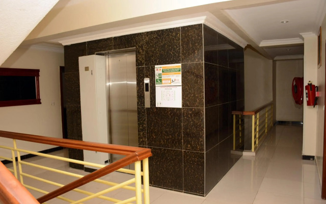 La Posh Hotel