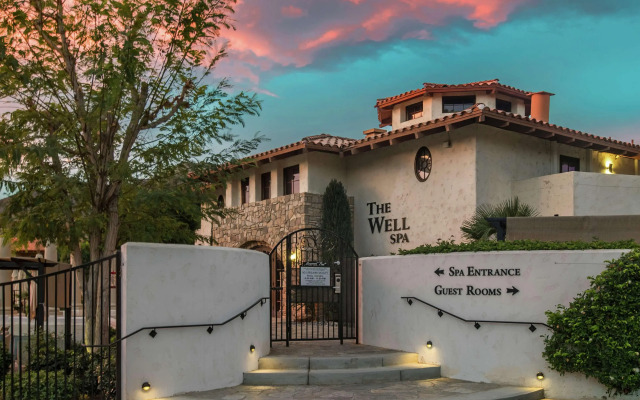 Tommy Bahama Miramonte Resort & Spa