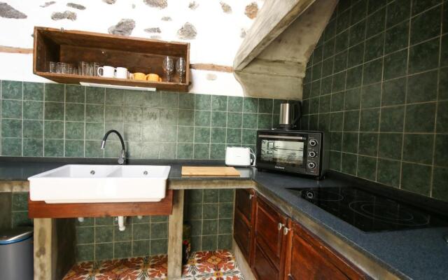 Casa 1820 by Rural La Palma