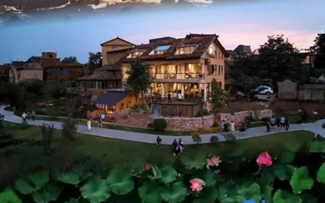 Wild House Villa Sunset Lake View Coffee Designer Hotel