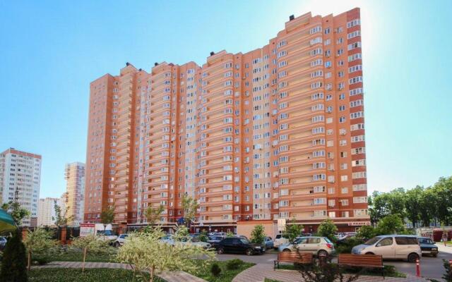 Etazhikvartiryi Na Yatskova 9K1 Appartment