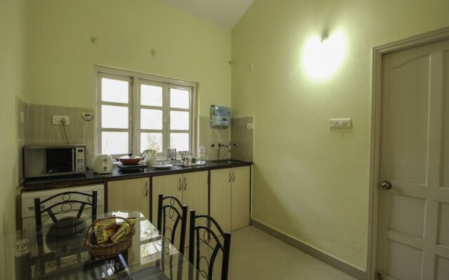 OYO 10093 Home Pool View 1BHK Calangute