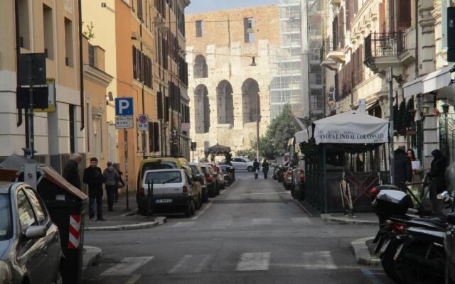 Appartamento Santi Quattro - Colosseo
