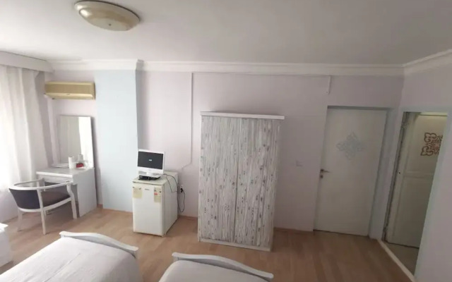 Saray Otel