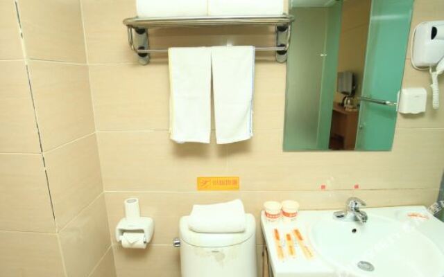 Rujia Pebble Hotel (Lhasa Barkhor Street Tuanjie New Village)