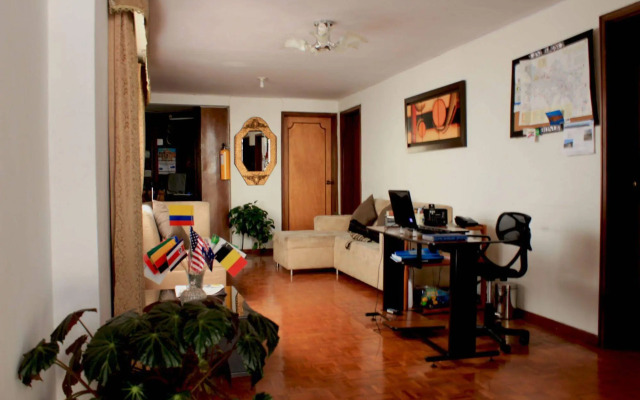 Casa Blanca Hostal Manizales - Hostel
