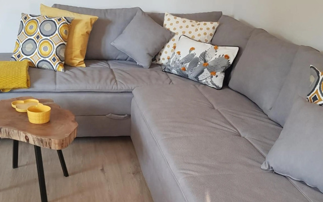 Vila Mojca - Apartments Lena