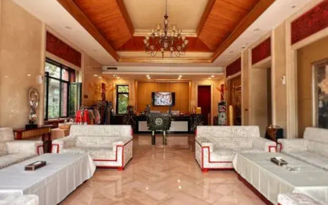 Gaizhou Yujingshan Hot Spring Garden Hotel