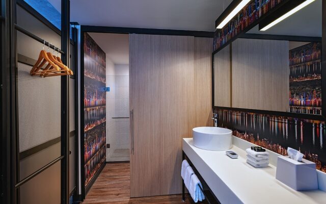 Aloft Guadalajara Sur