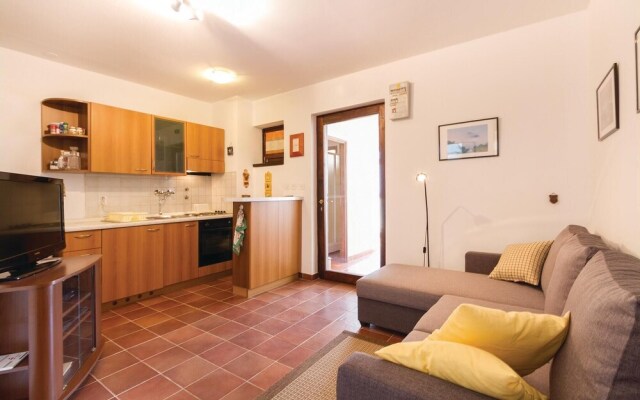 Amazing Home in Barbariga With Wifi and 2 Bedrooms