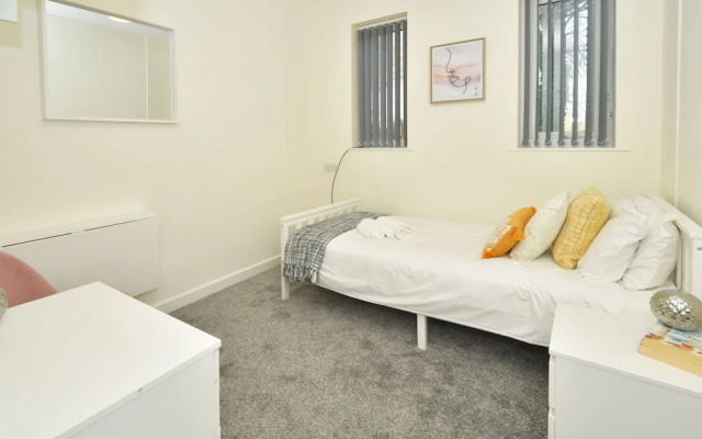 Townhouse @ Hall O Shaw Street Crewe