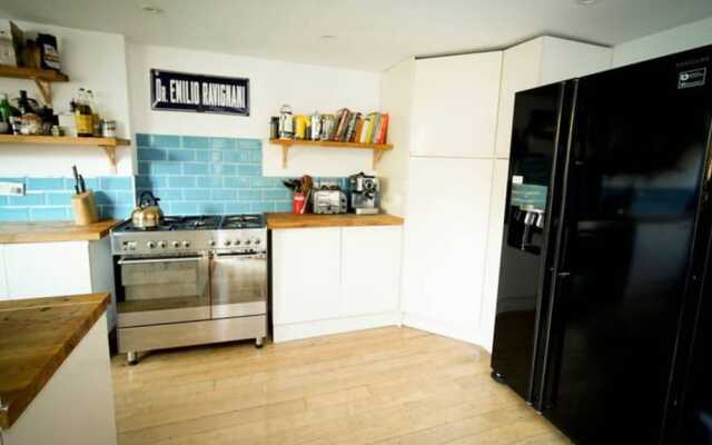 3 Bedroom House With Garden