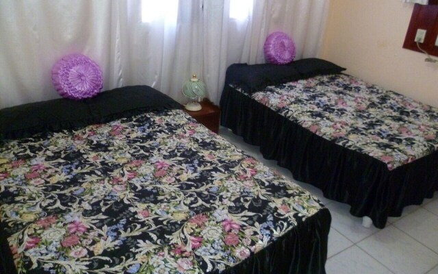 Hostal Roger y Otilia BARACOA