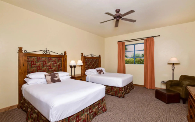 Lodge on the Desert