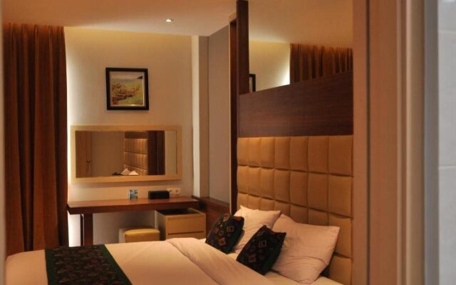 Emerald Hotel