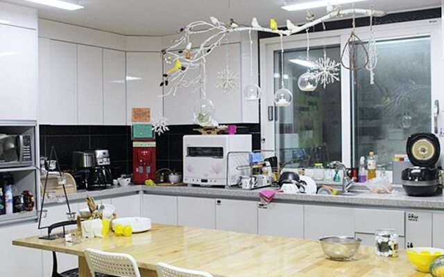 Hul Hul Guesthouse - Hostel