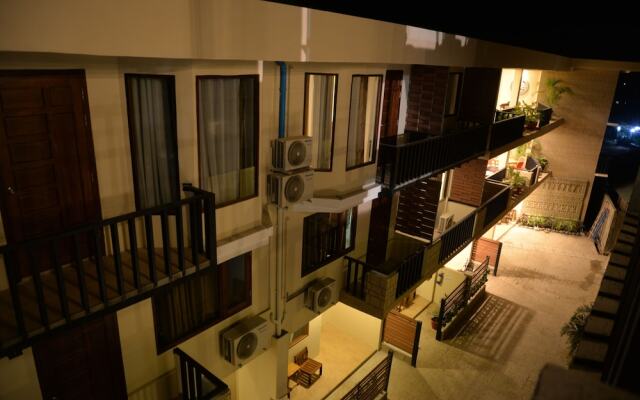 Thazin Palace A Hotel