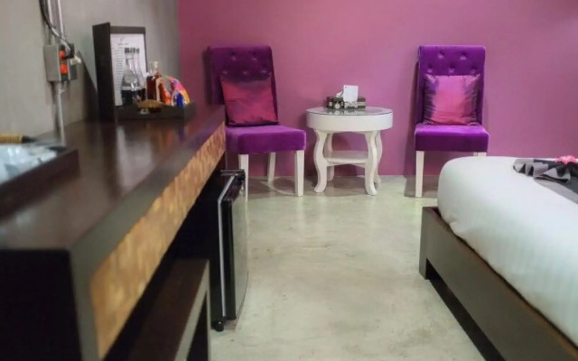 Thapae Loft
