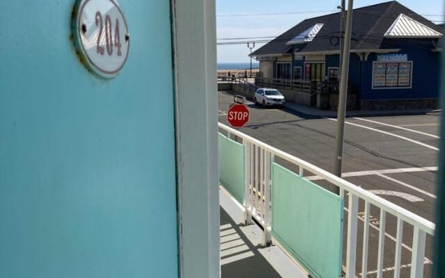 Surfside Motel