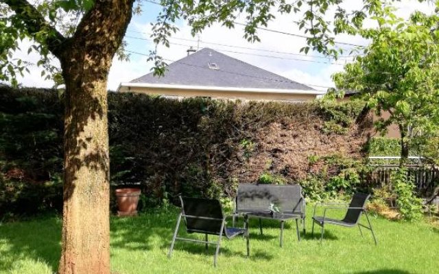 studio avec jardin à Rodez