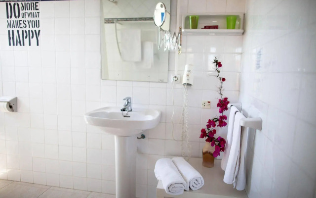Hotel Marigna Ibiza - Adults Only