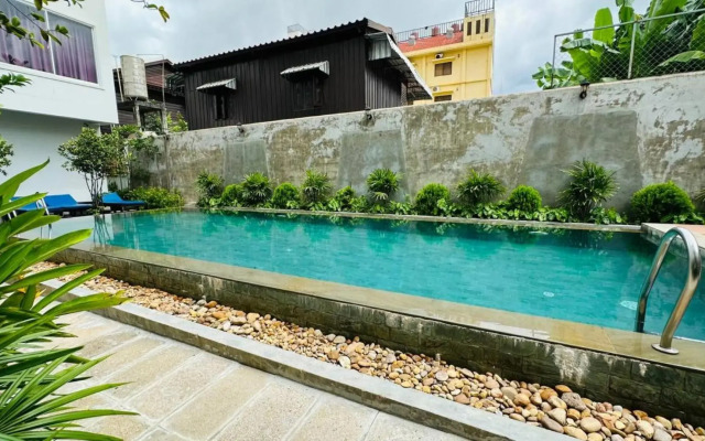 Holy Angkor Hotel