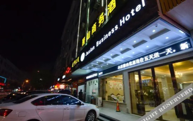 Wogo Pleaself Hotel Xianju Bus Station