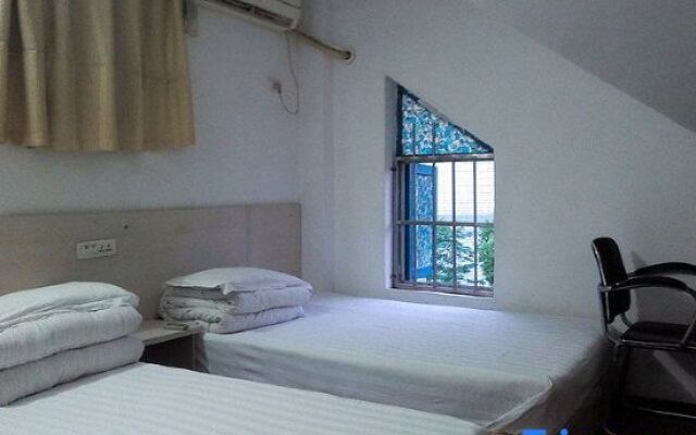 Wuhan Tenglong Hotel