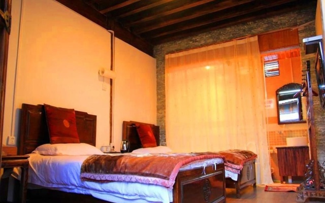 Lijiang Hemuju Inn – Guest Rooms – Lijiang