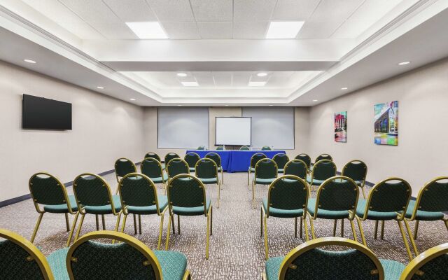 Hampton Inn Quakertown