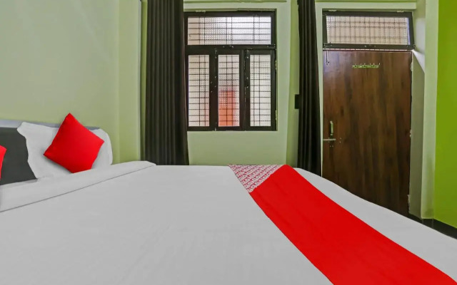 OYO Flagship 806679 Hotel A T S