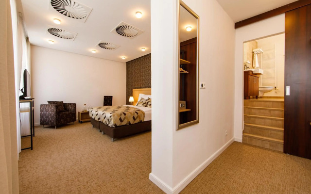 BEIGLI Hotel & Garden