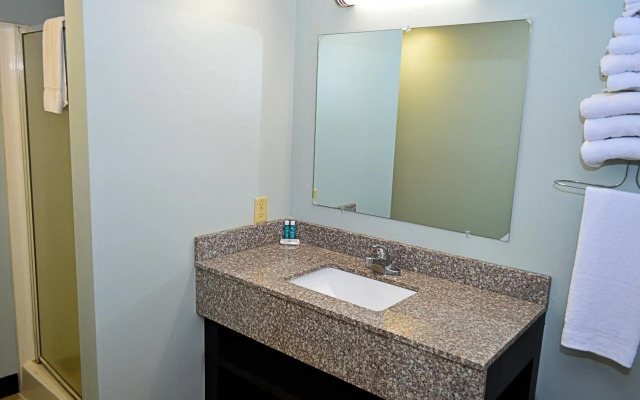 Motel 6 Shartlesville, PA