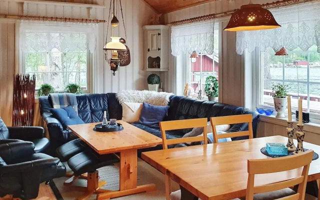 8 Person Holiday Home in Sundlandet