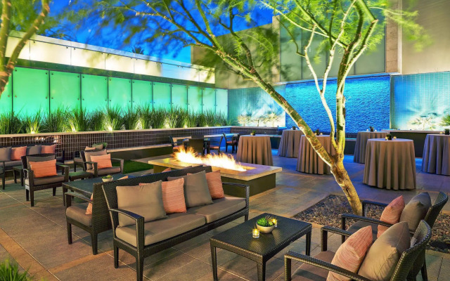 The Westin Phoenix Downtown