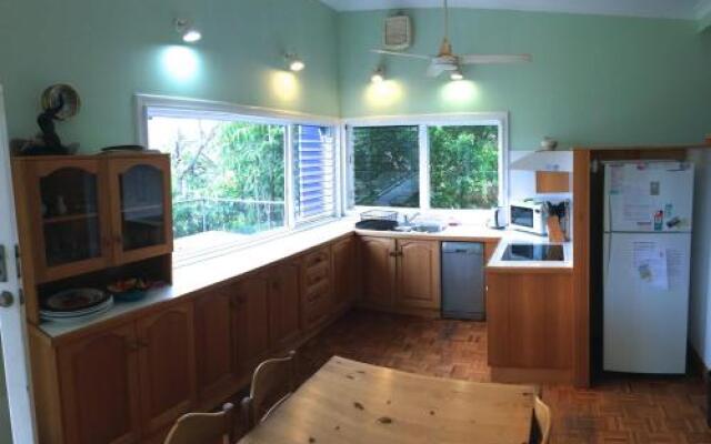 Yurung, 26 Dulconghi Street